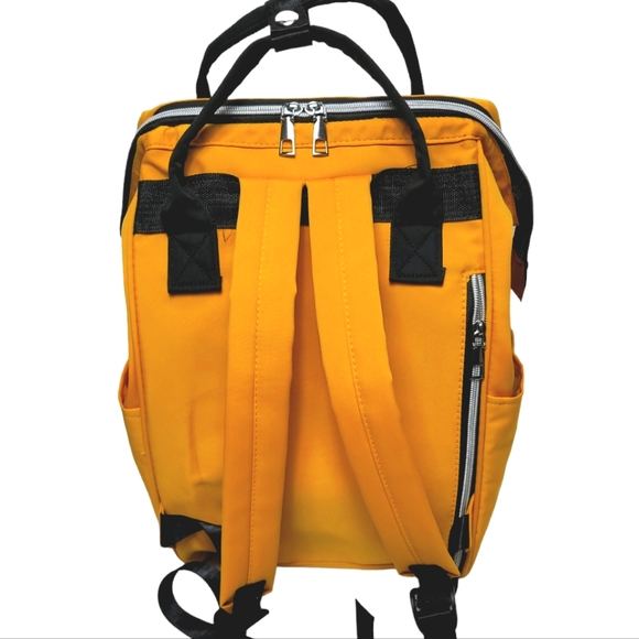 Winnie-the-Pooh Double Zip Lightweight Backpack - Picture 5 of 8